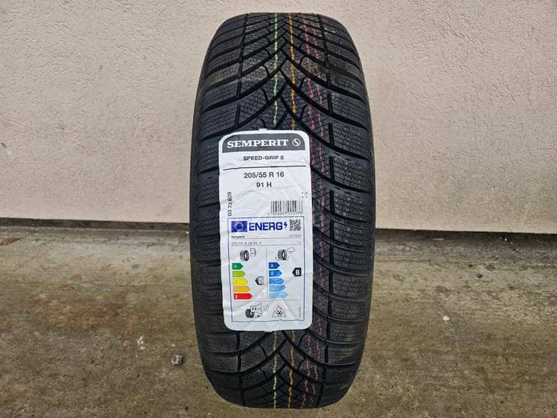 Semperit 205/55 R16 Zimska