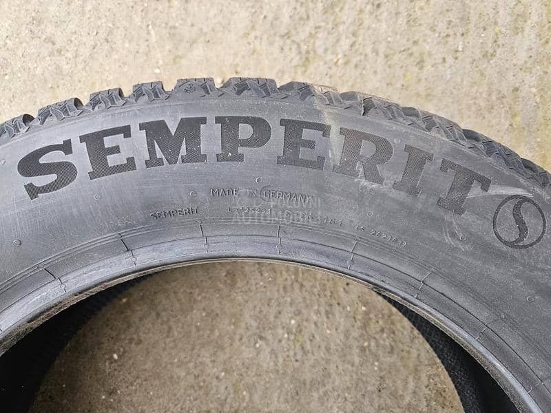 Semperit 205/55 R16 Zimska