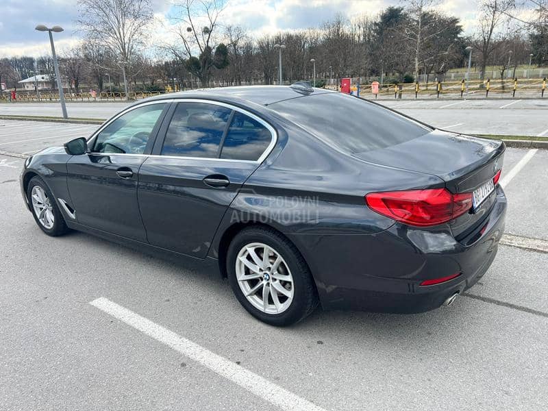 BMW 518 