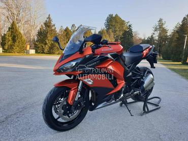 Kawasaki Z1000SX Candy Orange