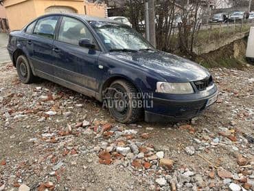 Volkswagen Passat B5 1998. god. -  kompletan auto u delovima