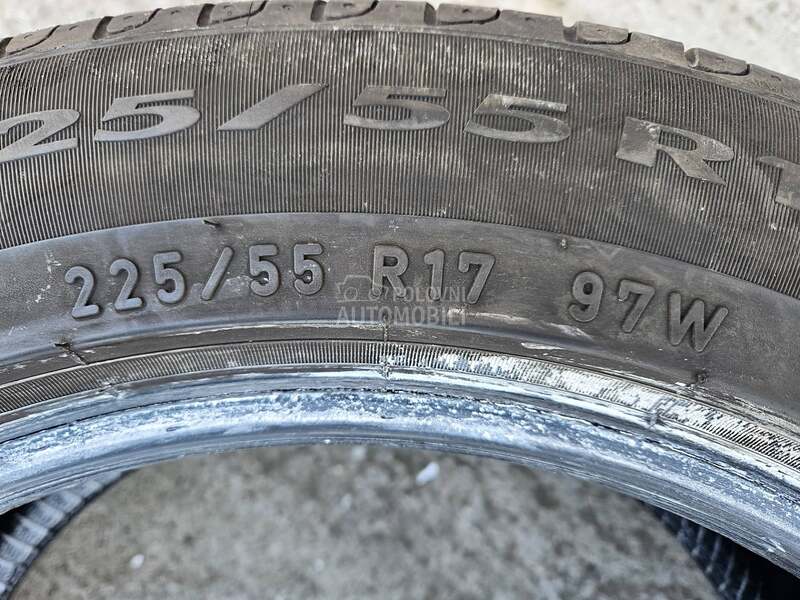 Pirelli 225/55 R17 Letnja