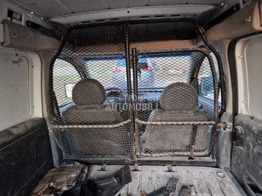 Pregrada tovarnog prostora za Opel Combo