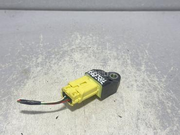 SENZOR AIRBAGA za Toyota RAV 4