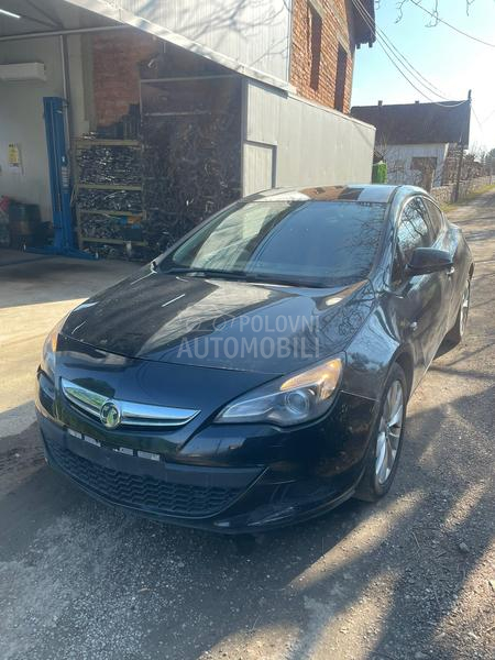 Opel Astra J 1.4T 2012. god. -  kompletan auto u delovima