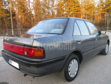 Mazda 323 