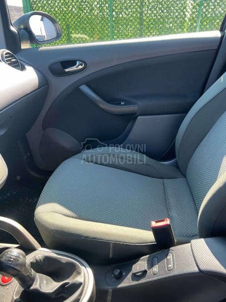 Poklopac / Polica gepeka