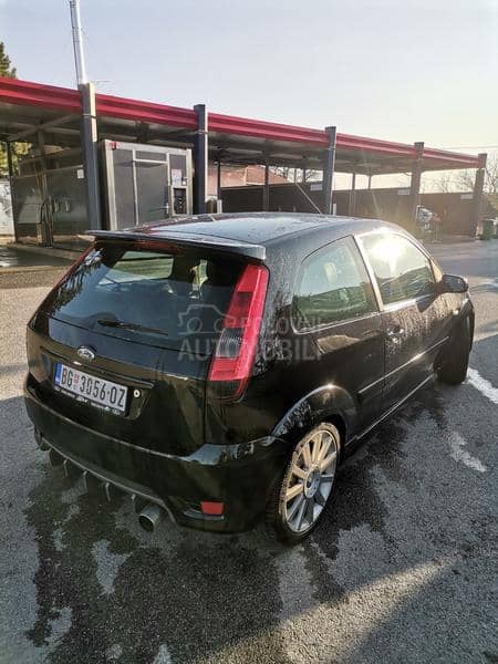 Ford Fiesta ST150