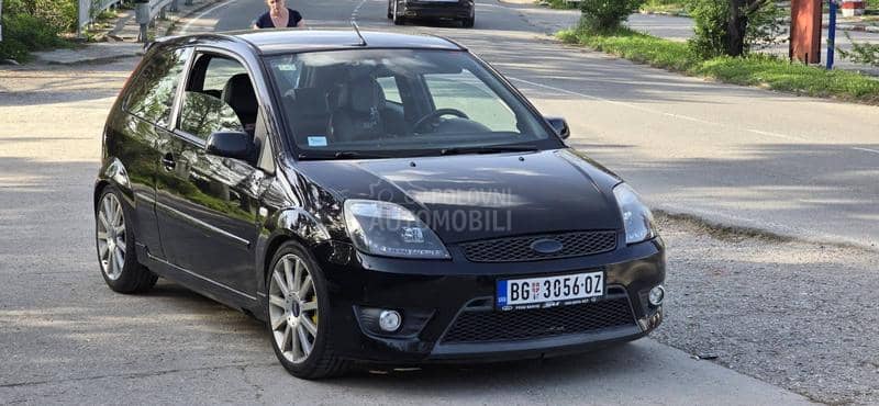 Ford Fiesta ST150