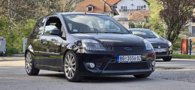 Ford Fiesta ST150