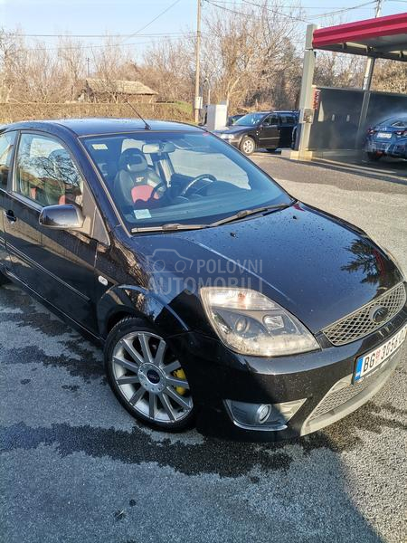 Ford Fiesta ST150