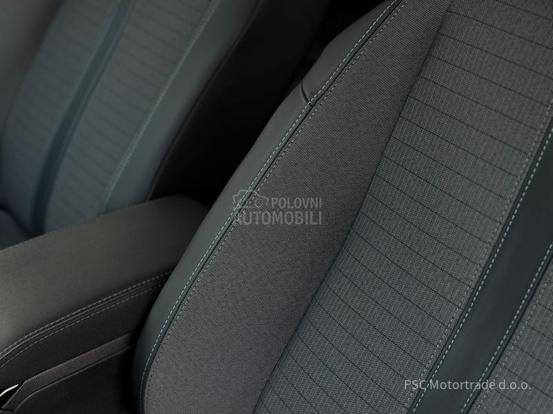 Peugeot 2008 Allure/3DVirtual/Kam