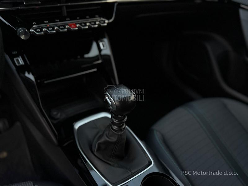 Peugeot 2008 Allure/3DVirtual/Kam