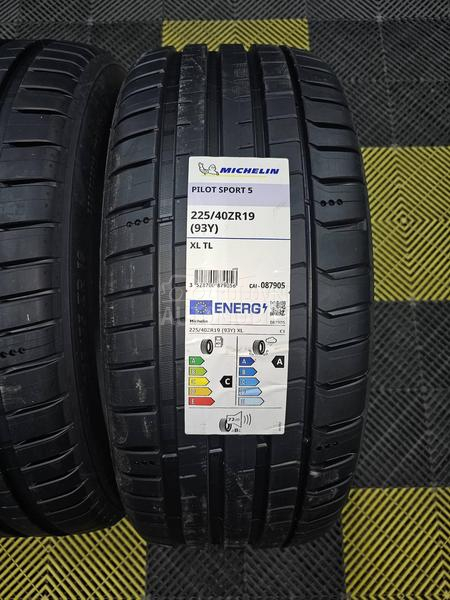 Michelin 225/40 R19 Letnja