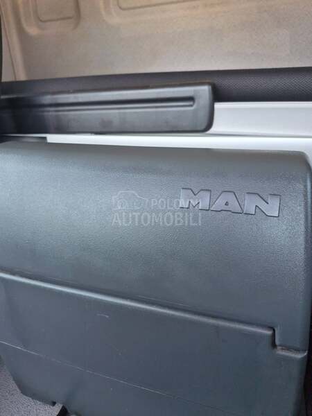 MAN TGL 8180