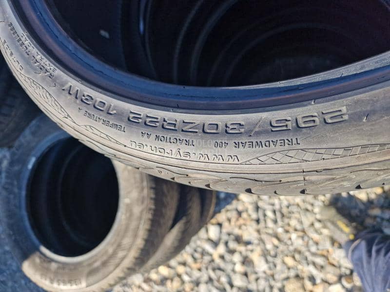 Syron 295/30 R22 Letnja
