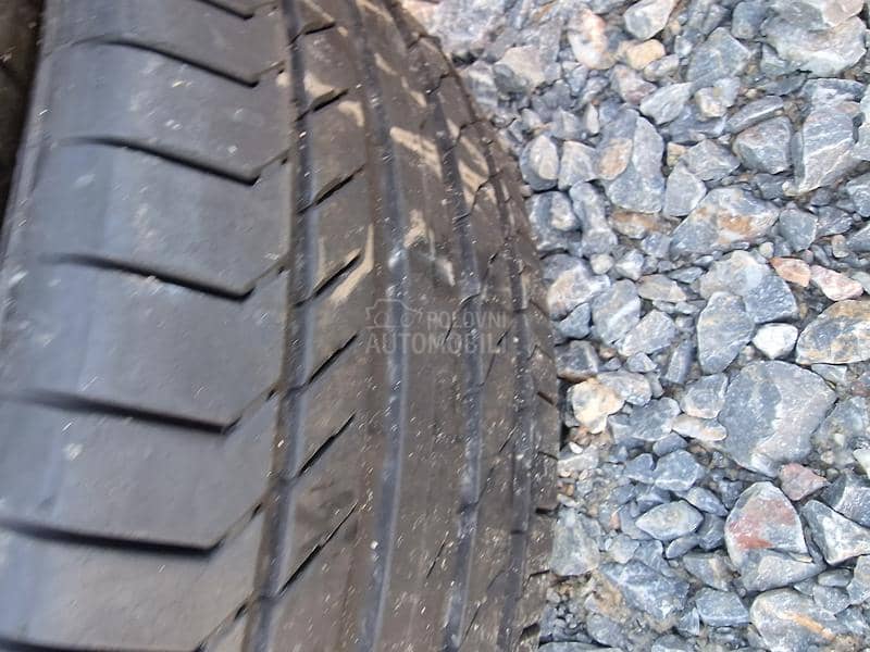 Continental 235/55 R19 Letnja
