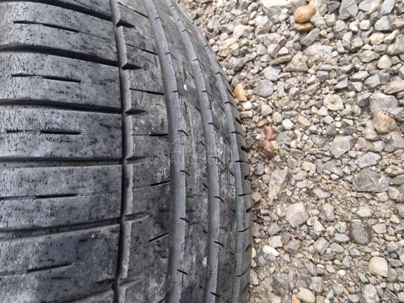 Falken 235/60 R17 Letnja