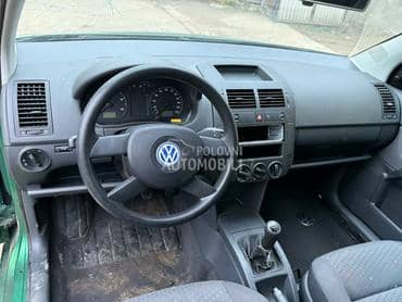 Centralna - središnja konzola za Volkswagen Polo od 2001. do 2009. god.