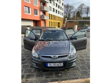 Sistem za pranje stakala za Hyundai i30 od 2007. do 2012. god.