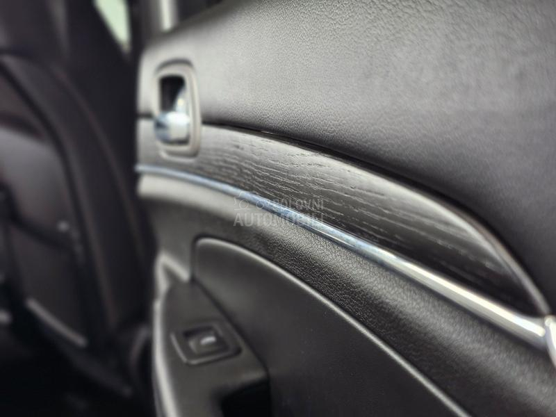 Jeep Grand Cherokee 3.0 SUMMIT