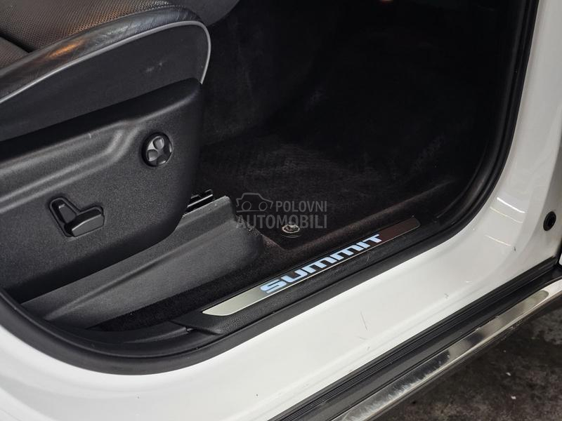 Jeep Grand Cherokee 3.0 SUMMIT