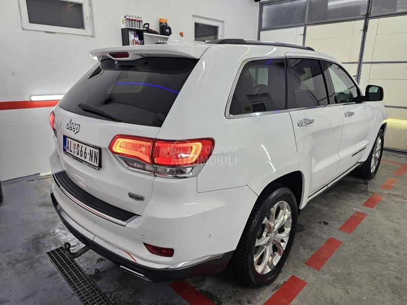 Jeep Grand Cherokee 3.0 SUMMIT