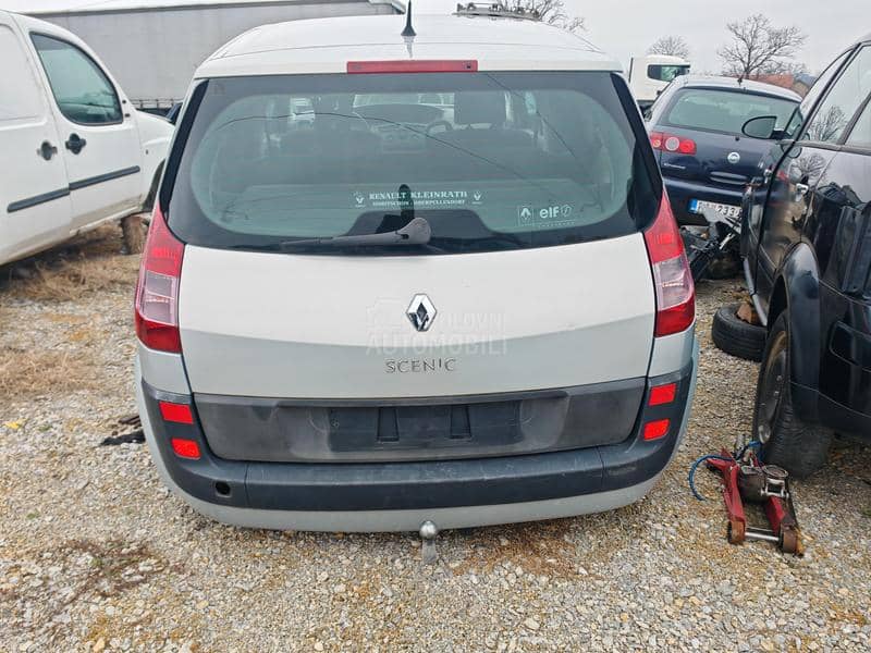 Renault Scenic 1.5d 2004. god. -  kompletan auto u delovima