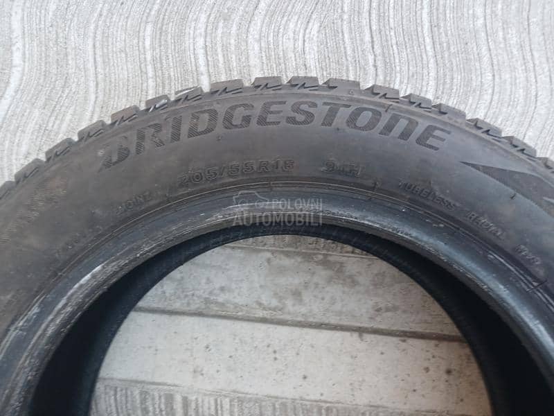 Bridgestone 205/55 R16 Zimska