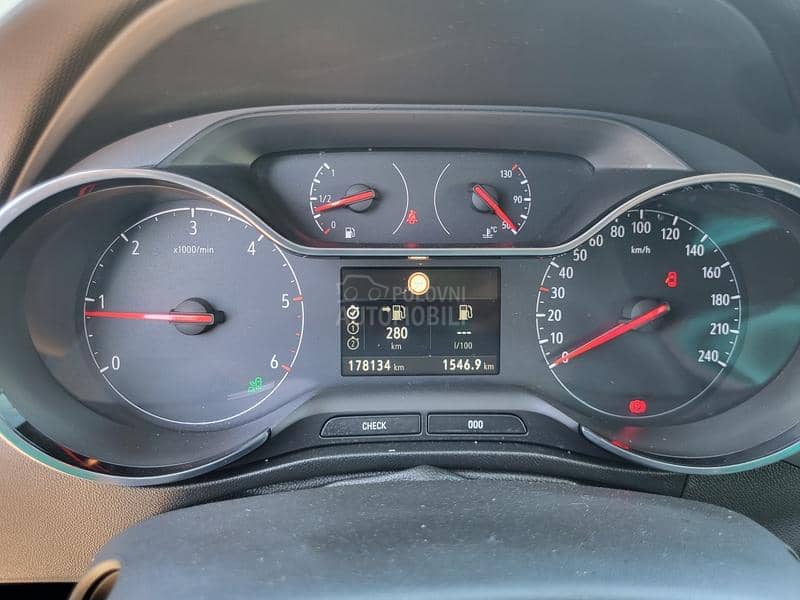 Opel Crossland X  1.5CDTI