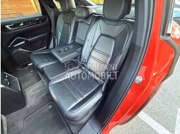 Porsche Cayenne Coupe slika 21