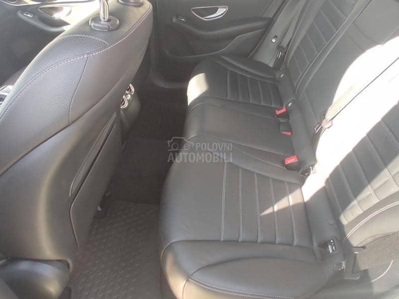 Mercedes Benz GLC 250 Kupljen nov u Srbiji
