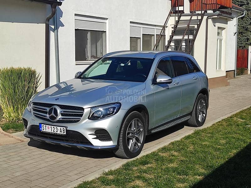 Mercedes Benz GLC 250 Kupljen nov u Srbiji