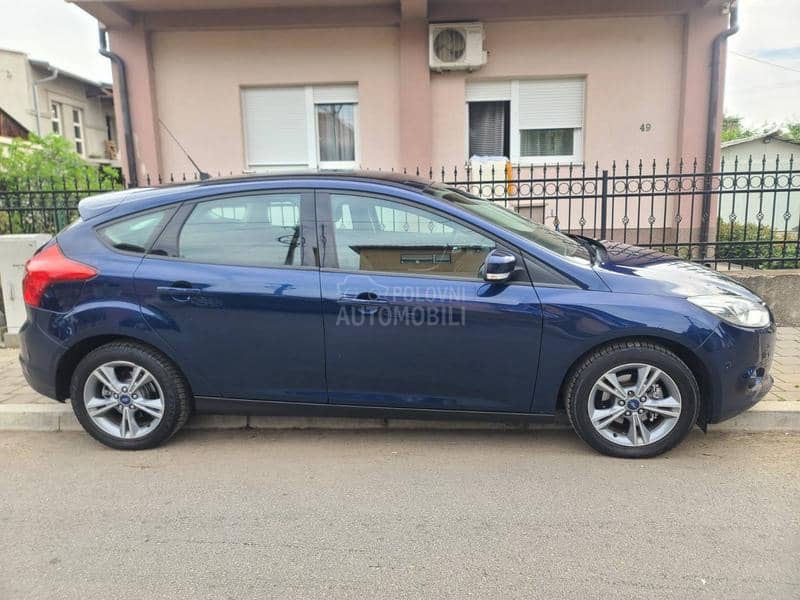 Ford Focus 1.0t ecobust NOVO ch