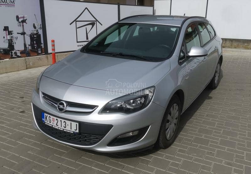 Opel Astra J 1.6 CDTI
