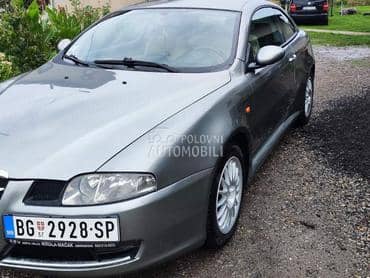 Alfa Romeo GT 