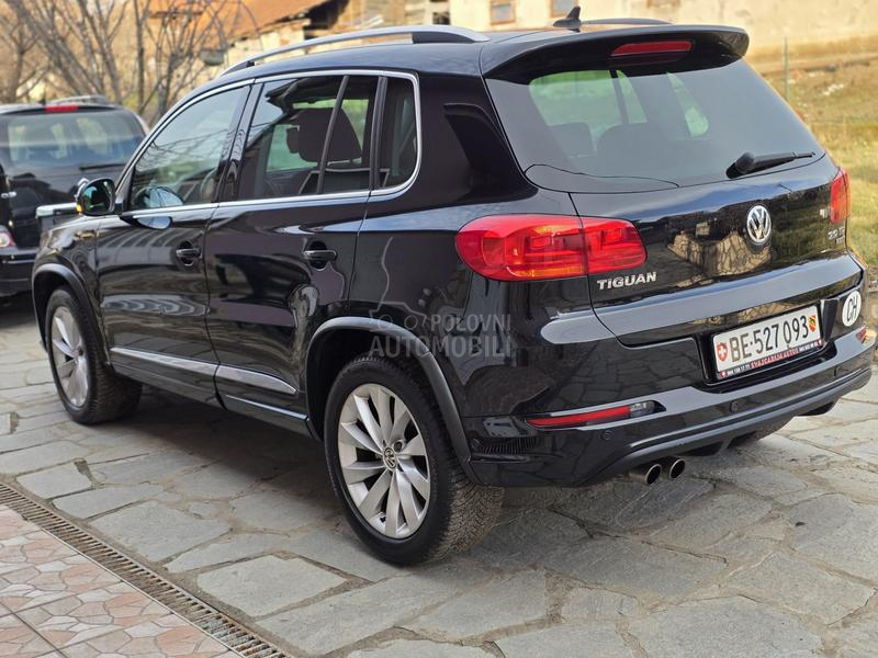 Volkswagen Tiguan 2.0TDI R-LINE PANOch