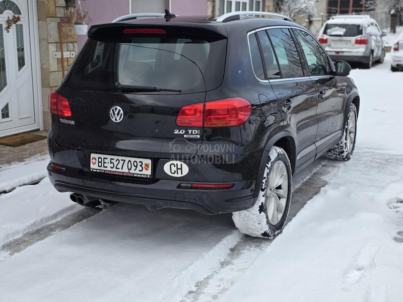 Volkswagen Tiguan 2.0TDI R-LINE PANOch