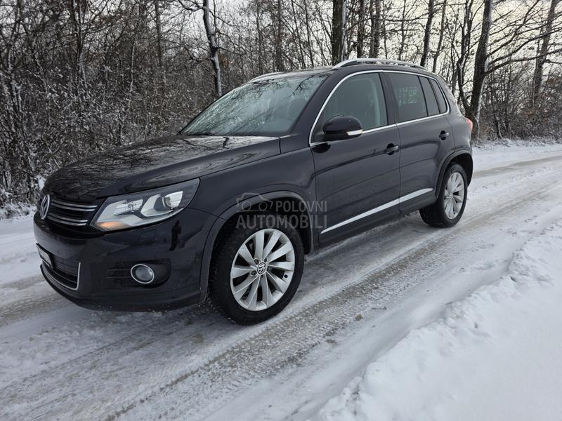 Volkswagen Tiguan 2.0TDI R-LINE PANOch