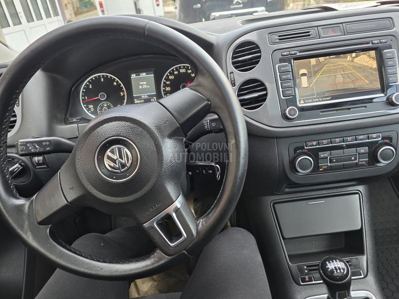 Volkswagen Tiguan 2.0TDI R-LINE PANOch