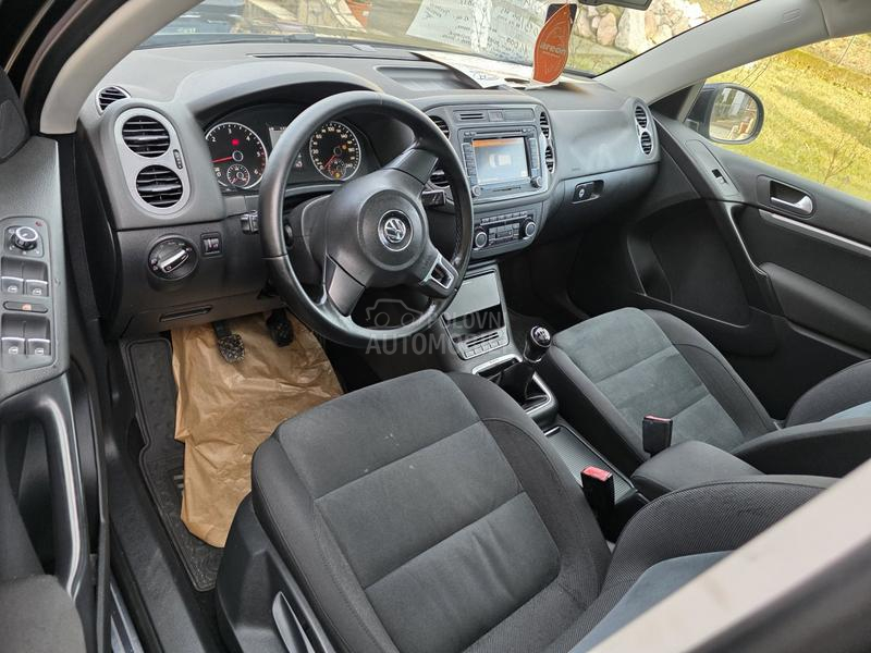 Volkswagen Tiguan 2.0TDI R-LINE PANOch