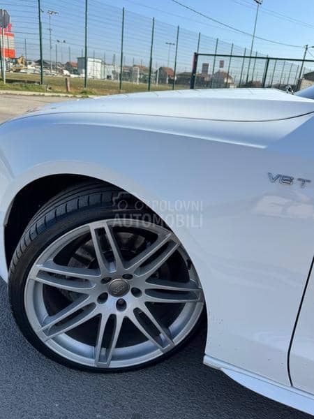 Audi S5 v6t
