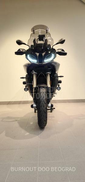 BMW S1000XR
