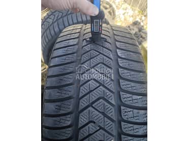 Pirelli 275/35 R21 Zimska