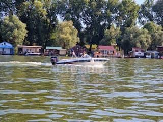 Bayliner 165 capri