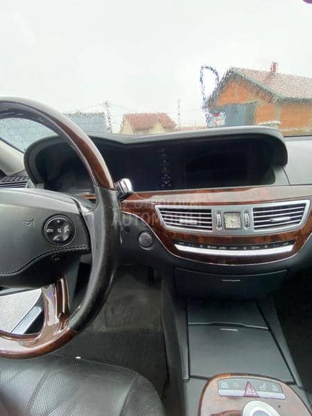 Mercedes Benz S 320 