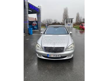 Mercedes Benz S 320 