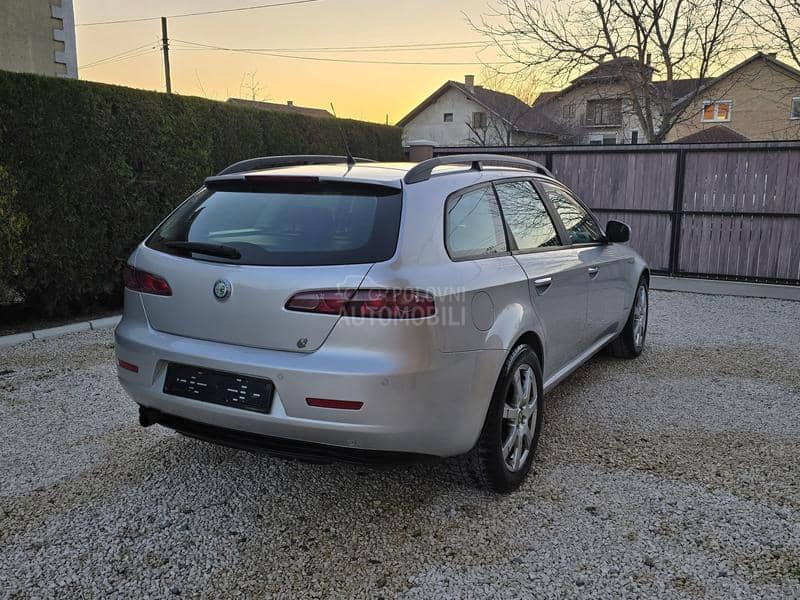 Alfa Romeo 159 