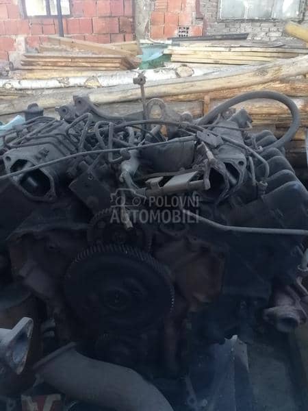 Deloviv za motor v6 turbo MB