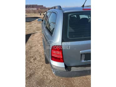 Stop svetla / Stop lampe za Škoda Octavia